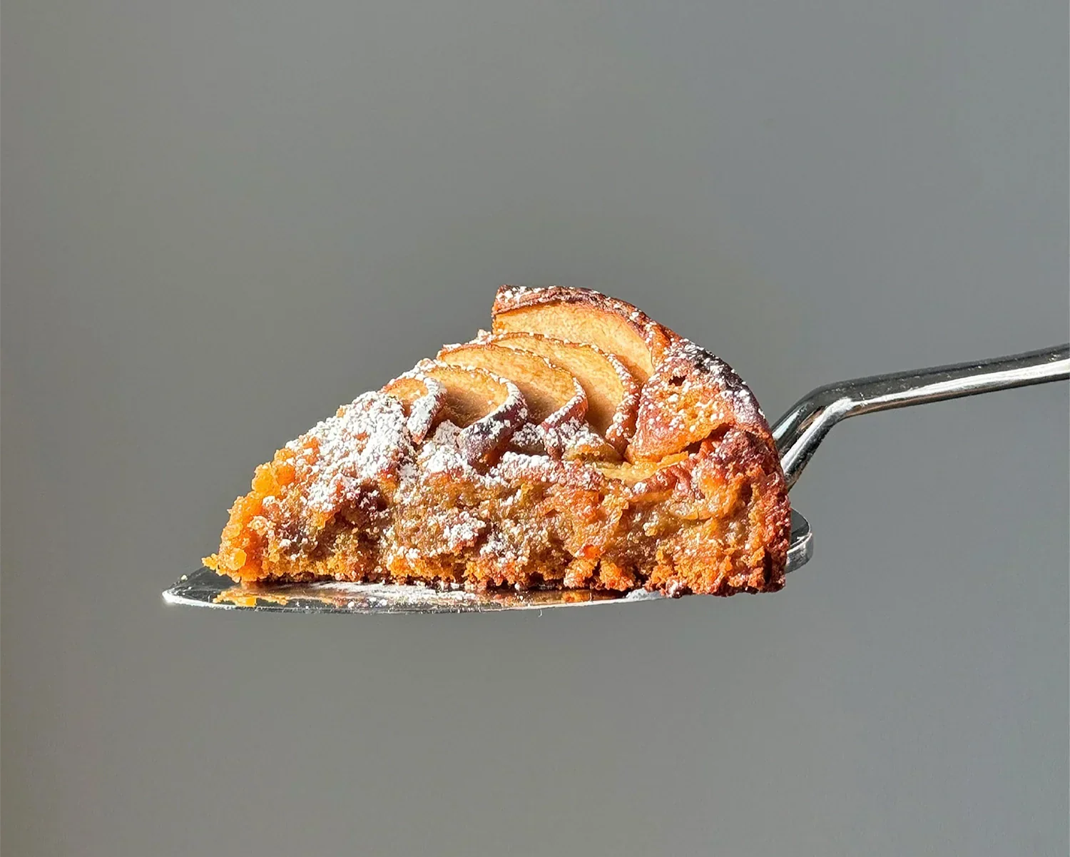 italian pear pistachio cake, cake shot, cake dessert, food photography