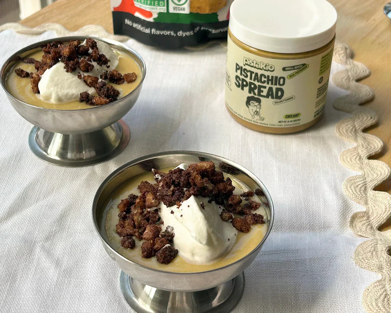 PISTACHIO PUDDING WITH CHOCOLATE CROUTONS