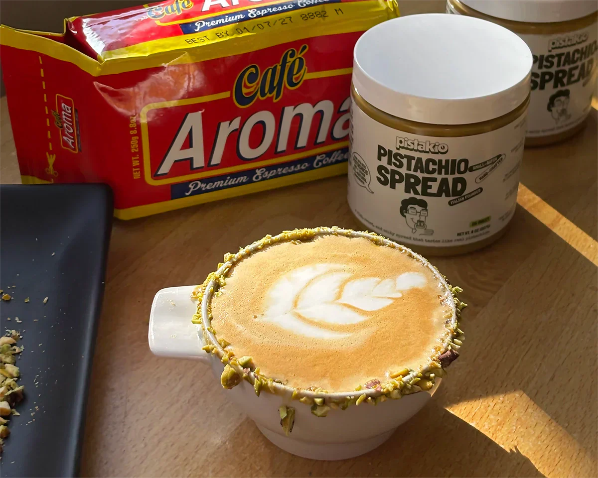 pistachio latte, pistakio latte, coffee, coffee syrups, homemade coffee drinks