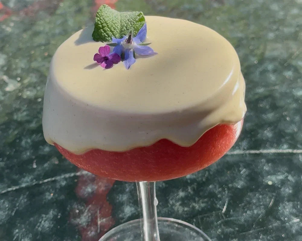 FROZEN STRAWBERRY DAIQUIRI W/ PISTAKIO COLD FOAM