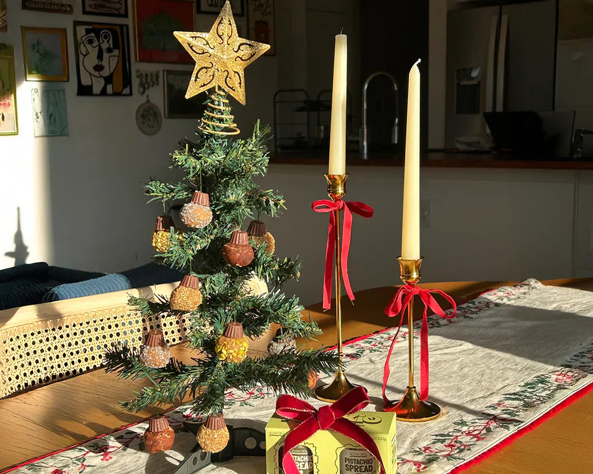 PISTACHIO TIRAMISU TRUFFLES